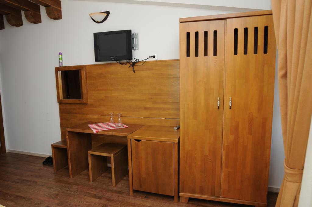 Kula Boutique Hotel Bar Szoba fotó